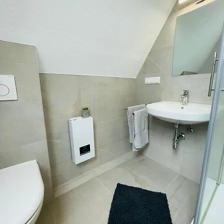 Apartment Maisonette - Ruhig Und Gemütlich Wohnen Auf Zwei Ebenen Bremen